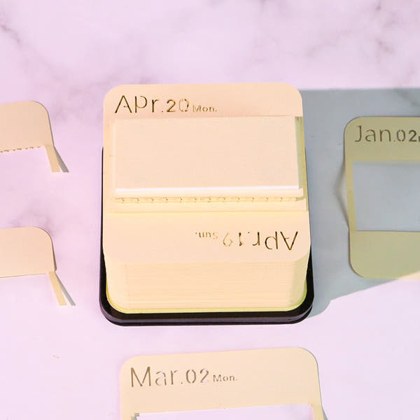 Arc de Triomphe (With Light & Calendar 2026)