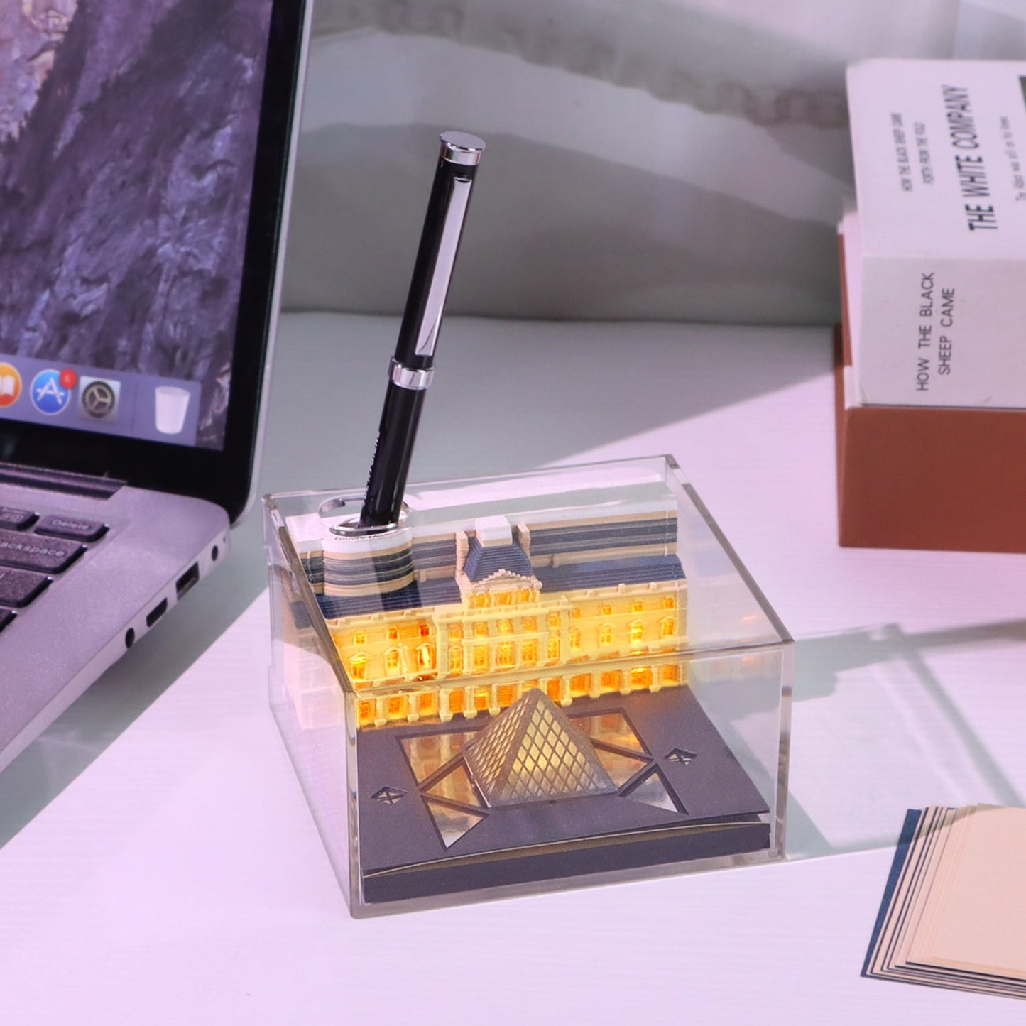 Louvre Museum (With Light & Calendar 2026)