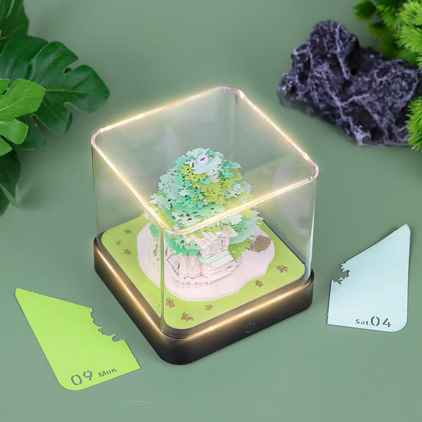 Green Tree (With Light & Calendar 2026)